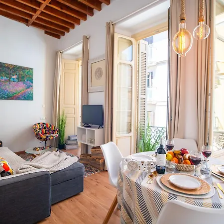 Апартаменты Granada Dreams In Малага